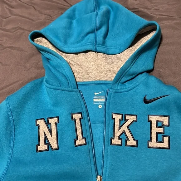 Nike hoodie youth small new boys - Picture 2 of 5